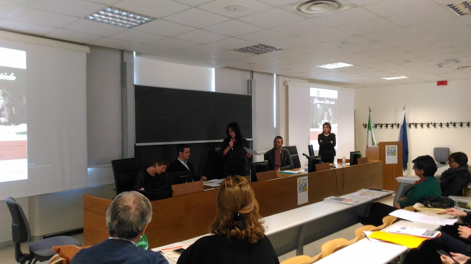 PHOTO 2018 11 08 21 56 01